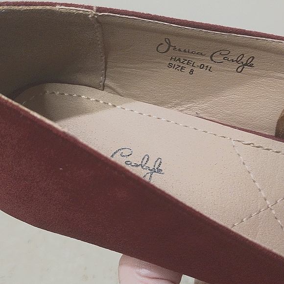 Jessica Carlyle Burgundy Suede Loafers with Decorative Gold Band - Picture 2 of 7